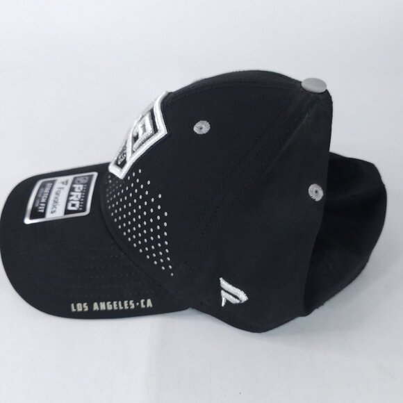 Los Angeles Kings Hat Cap Fitted Mens Large Black NHL Hockey Stretch Fit Dot Pro - Picture 2 of 6